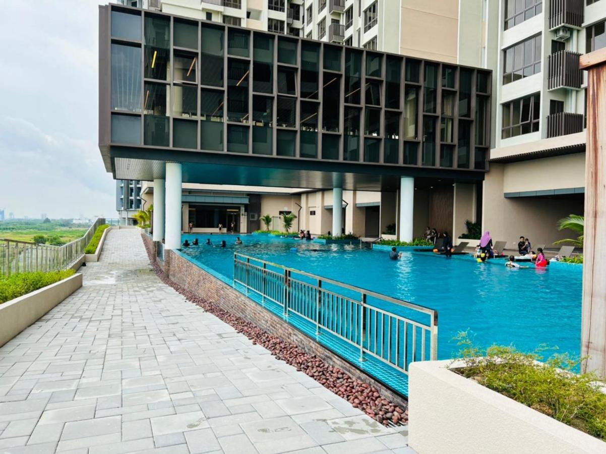 Bali Residence Next To Atlantis Malacca Exterior photo