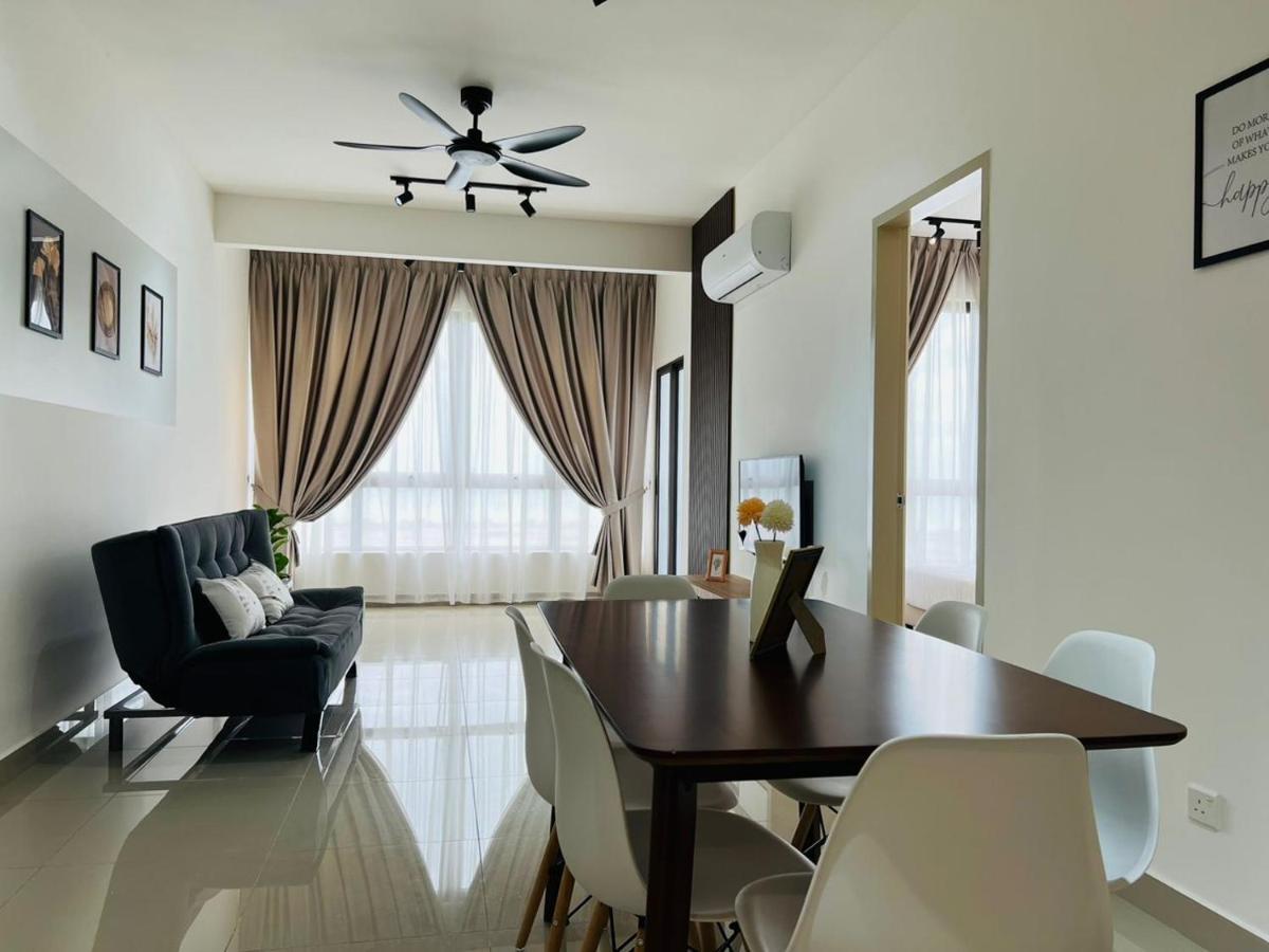 Bali Residence Next To Atlantis Malacca Room photo